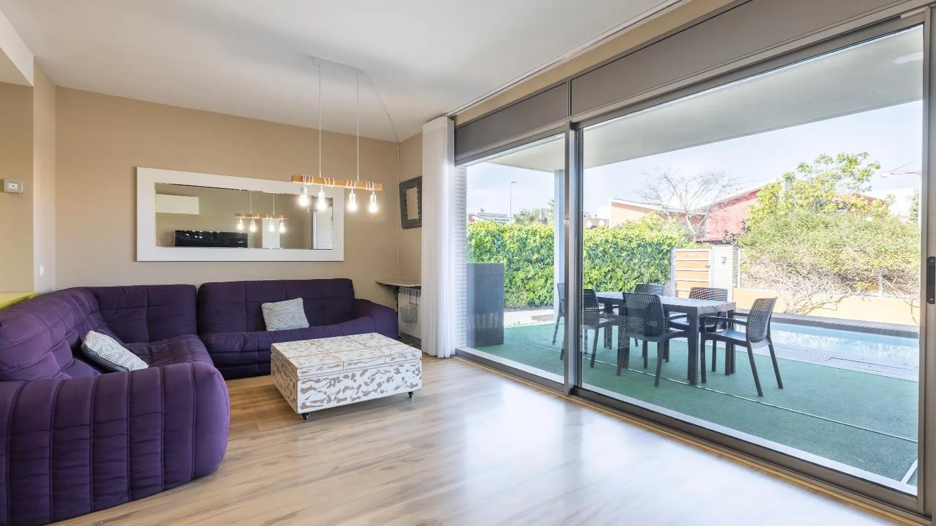 קמברילס Villa Vidalet Solo Familias